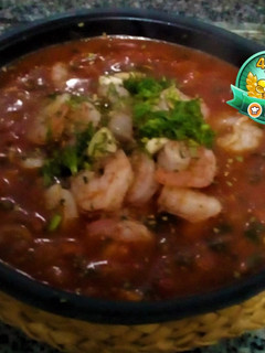 Una foto de Salsa de Pimientos Rojos con Camarones 🍤