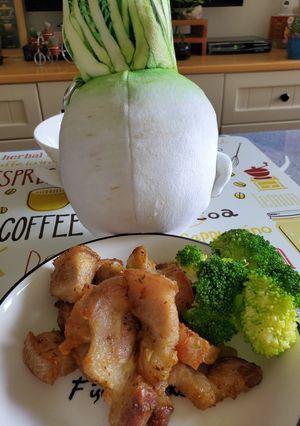 鹹煎五花肉 的食譜成品照片