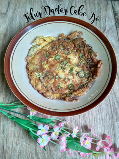 Foto resep Telur Dadar Cabe Hijau