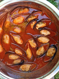 Una foto de Mejillones picantes exprés