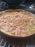 Tarta de puerro y jamón en sartén