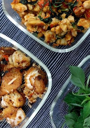 Foto resep Tempe Kemangi dan Ayam Penyet