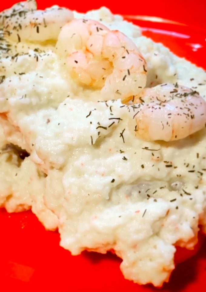 Una foto de Merluza con mahonesa de gambas en 5 minutos