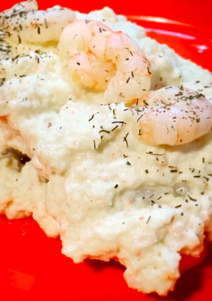 Una foto de Merluza con mahonesa de gambas en 5 minutos