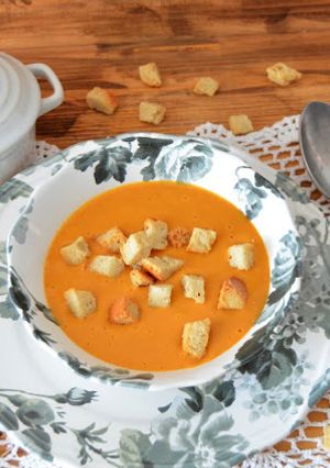 Una foto de Crema de garbanzos con pimentón