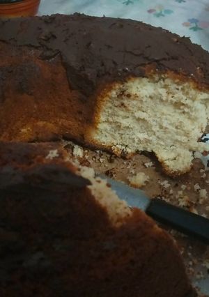 Φωτογραφία της συνταγής Κέικ κλασικό με νότες καπουτσίνο