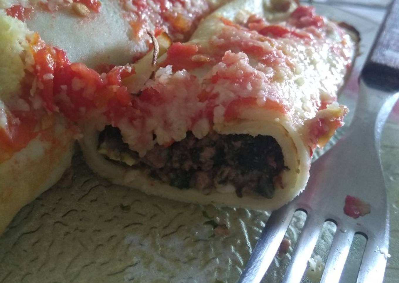 Canelones de carne molida o carne picada con acelga