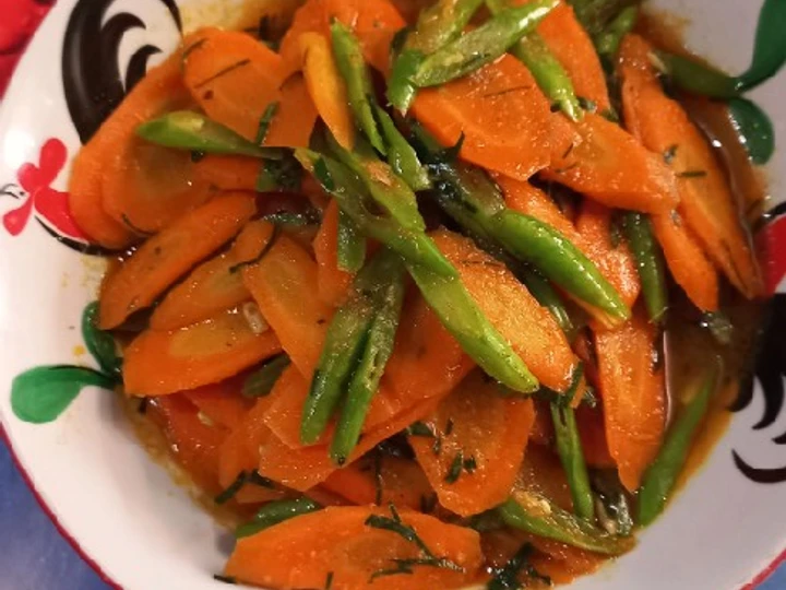 Langkah Mudah untuk Membuat Resep 22.1. Wortel buncis tumis kari yang Bikin Ngiler Anti Ribet, Bikin Ngiler