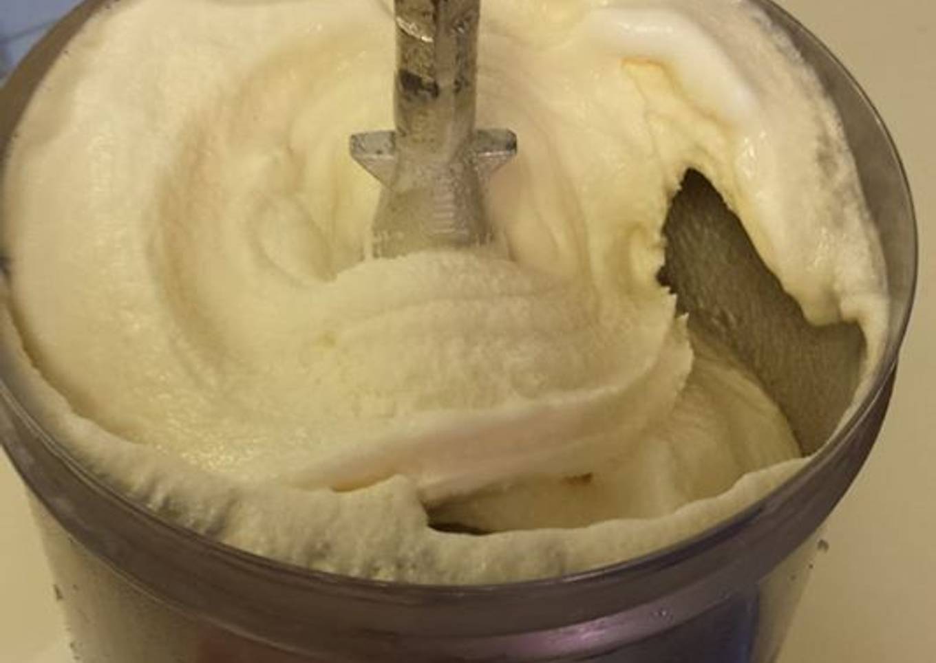 Genny Johnson's Homemade Vanilla Ice-cream