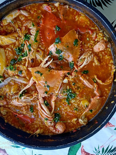 Una foto de Arroz meloso de cangrejo azul