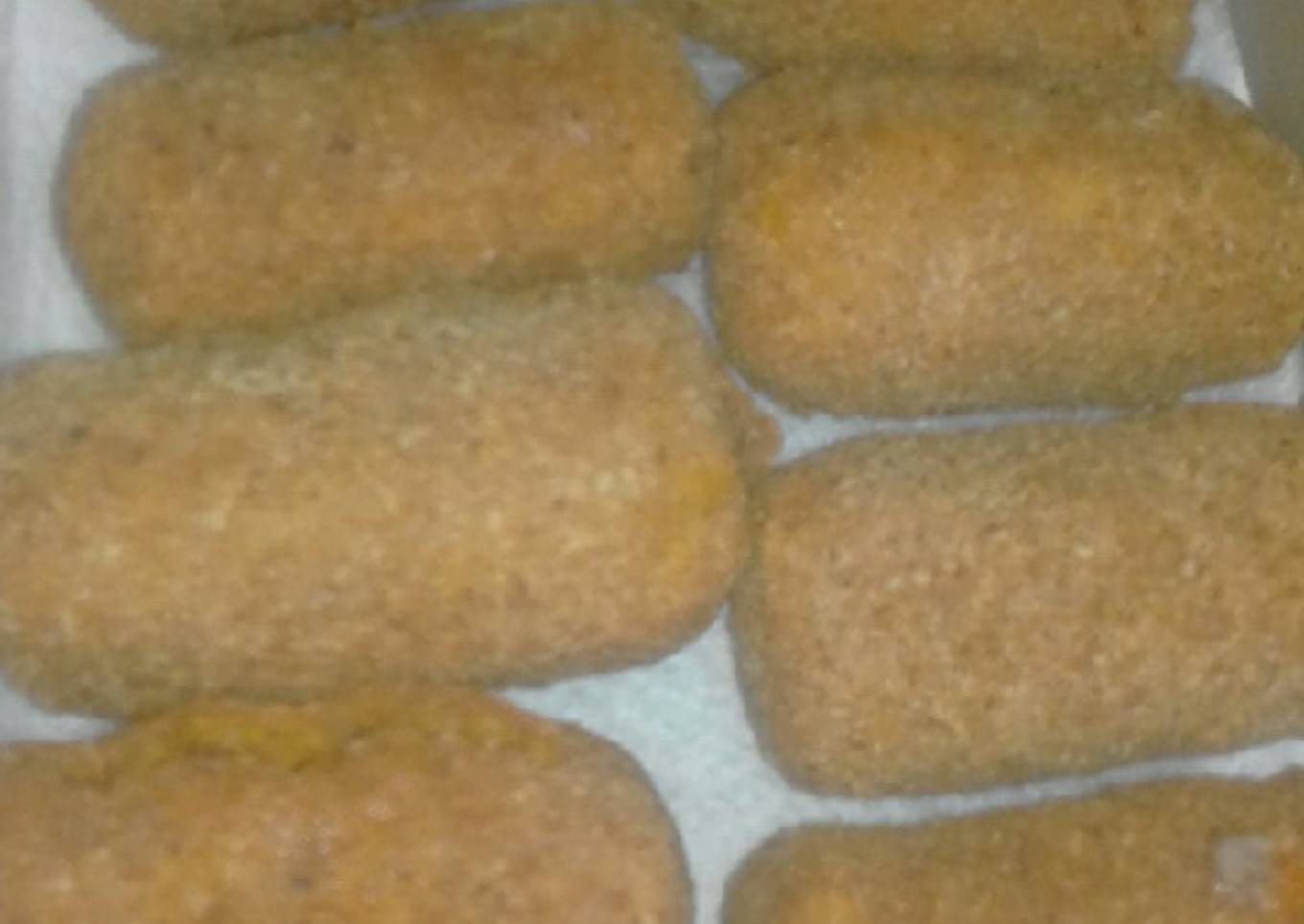 Croquetas de calabaza y papa rellenas de queso y panceta