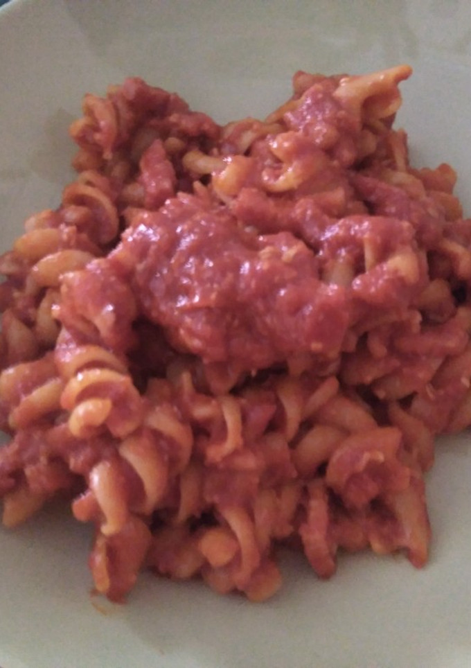 Una foto de Macarrones con bacon