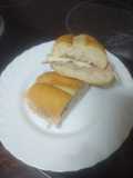Bocadillo de pollo relleno y queso majorero