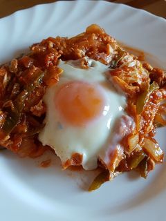 Una foto de Aprovecha el pollo asado, muy rápido, a mi manera