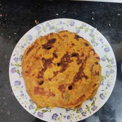 Thalipeeth A picture of Thalipeeth.