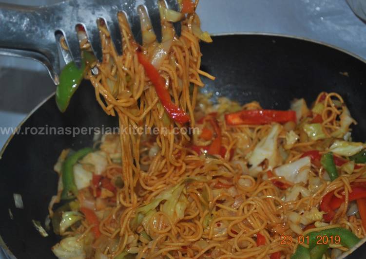 Recipe of Appetizing Vegetable Chow-mein