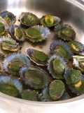 Lapas con mojo verde