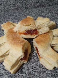 Una foto de Cremona rellena de membrillo | fran cocina