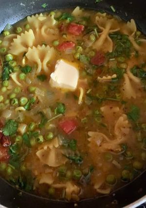 A picture of Farfalle pasta soup.