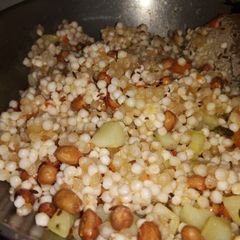 A picture of Khilli khilli sabudana ki khicadi.