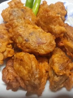 A picture of Batter fried chicken.