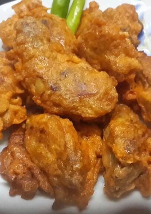 A picture of Batter fried chicken.