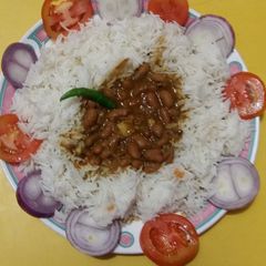 A picture of Rajma rice.