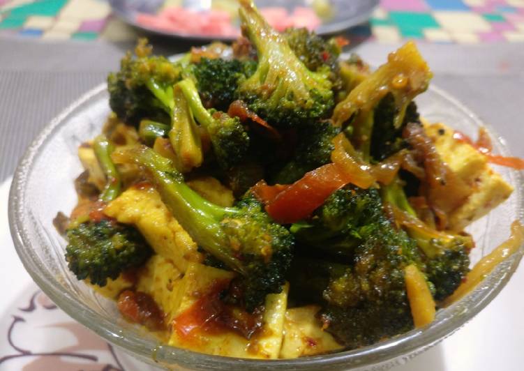 Recipe of Quick Broccoli with tofu