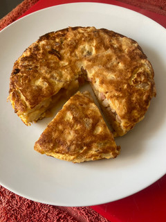 Una foto de Tortilla de judías blancas con bacon
