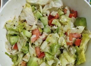 Hình của món Salad sốt mè rang.