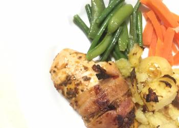 Fresh, Cooking Recipe Baked Chicken with pesto and bacon Very Delicious Fresh, Cooking Recipe Baked Chicken with pesto and bacon Very Delicious