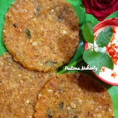 A picture of Sabudana Peanut Paratha.