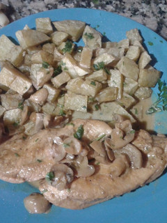 Una foto de Pollo al champignion con crema