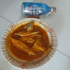 A picture of Fish curry.