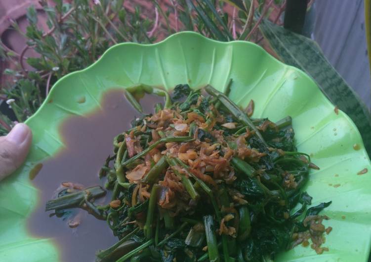 Bagaimana Membuat Kangkung ebi Anti Gagal