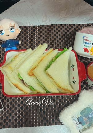 Hình của món Món bánh sandwich trong truyện Conan.