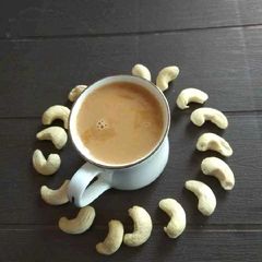 A picture of Cashew milk tea.
