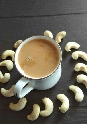 A picture of Cashew milk tea.