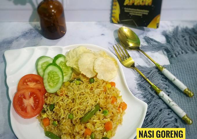 Cara Gampang Menyiapkan Nasi Goreng Teri Ceria👩‍🍳 yang Menggugah Selera