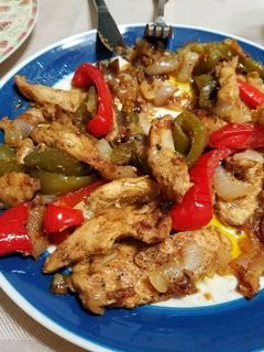 A picture of Chicken Fajitas.