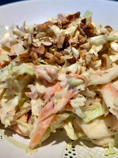 Una foto de Ensalada americana de col