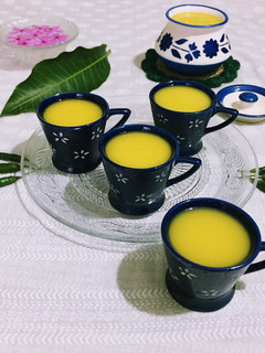 A picture of Mango Chilli Lemonade.