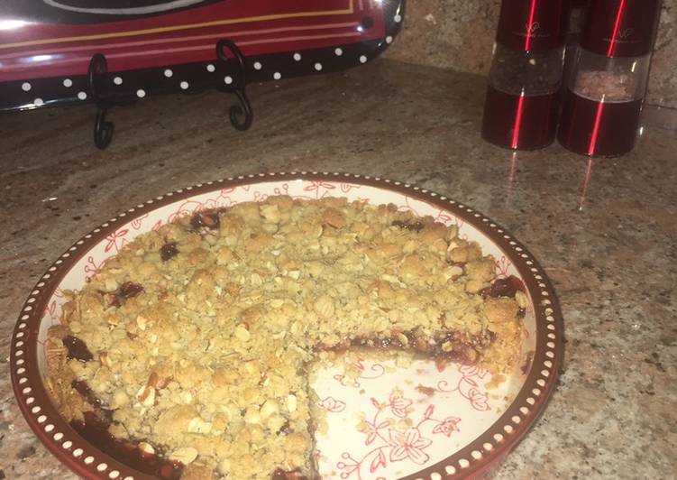 Raspberry Crumble Bars