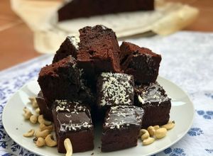 Foto principal de Bizcocho de chocolate con chocolate y más chocolate en thermomix