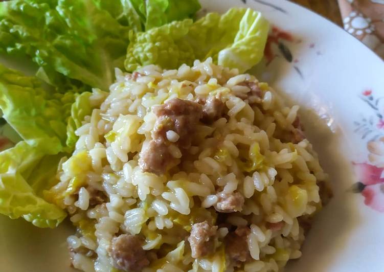 Ricetta Risotto Verza E Salsiccia Di Monica Bellisario Cookpad