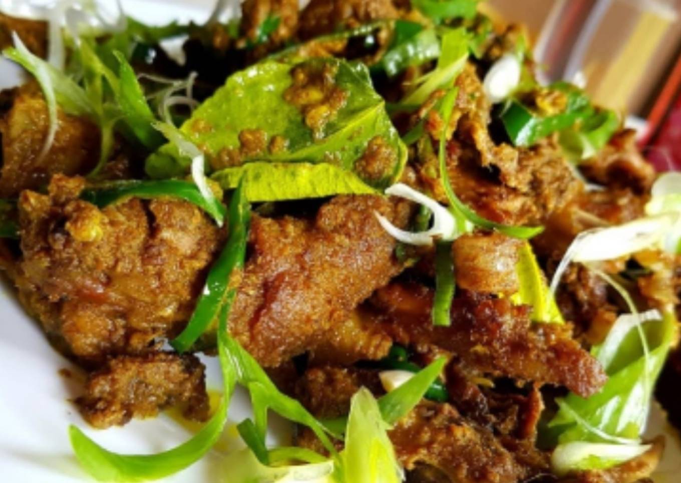 Bebek goreng bumbu kuning