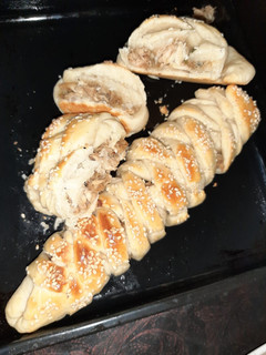 A picture of Chicken Bread🥖🥐.