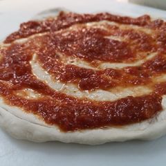 Pizza dressing A picture of Pizza dressing.