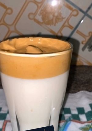 A picture of Dalgona Coffee.