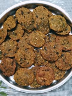मेथी वड़ा (methi vada recipe in Hindi) रेसिपी मुख्य फोटो